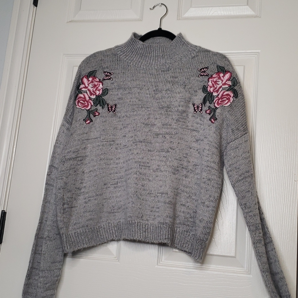 Crop sweater